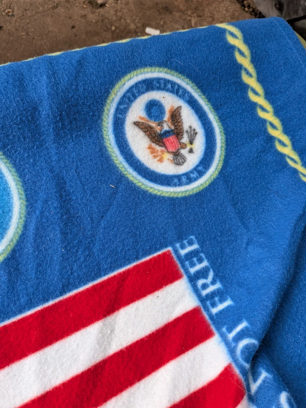Blue Patriotic Fleece Throw Blanket with American Flag Design